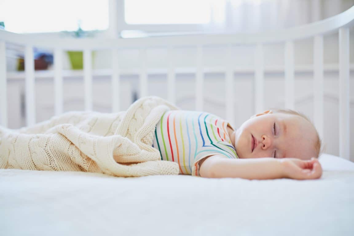 Apnée du sommeil bébé : quels sont les symptômes ? - Dentiste pour ...